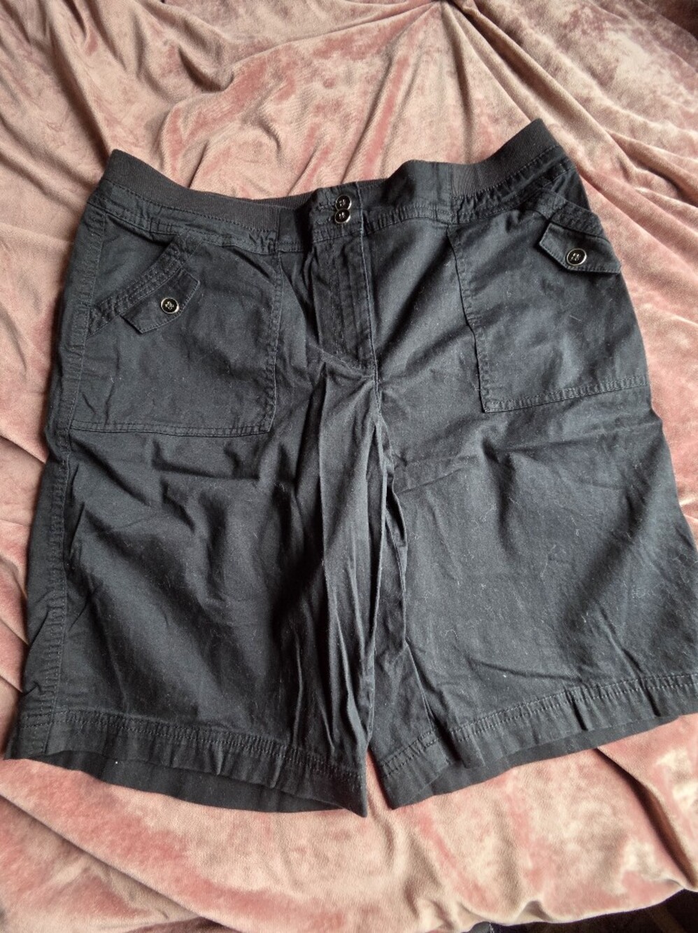 Karen Scott Black Cargo Shorts with Button-Flap Pockets